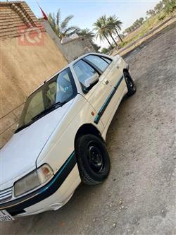 Peugeot 405